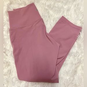Lululemon Jubilee Pink Wunder Under Tights Leggings size 6 inseam 21”